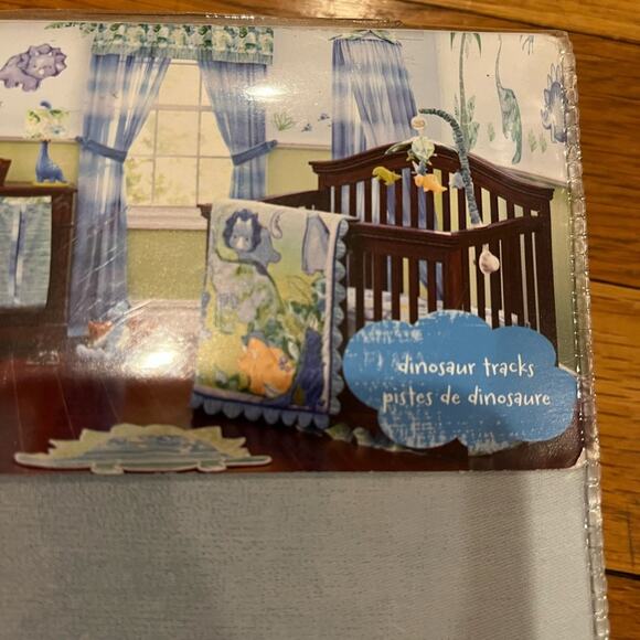 Truly Scrumptious designed by Heidi Klum Fitted Crib Sheet Light Blue 52”x28” - Picture 3 of 7